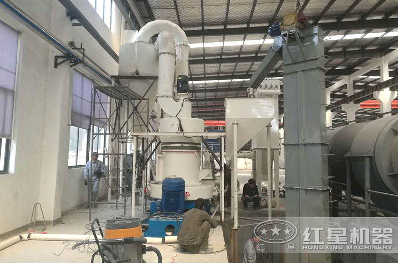 高細(xì)制粉雷蒙磨作業(yè)現(xiàn)場(chǎng) 高細(xì)制粉雷蒙磨作業(yè)現(xiàn)場(chǎng)