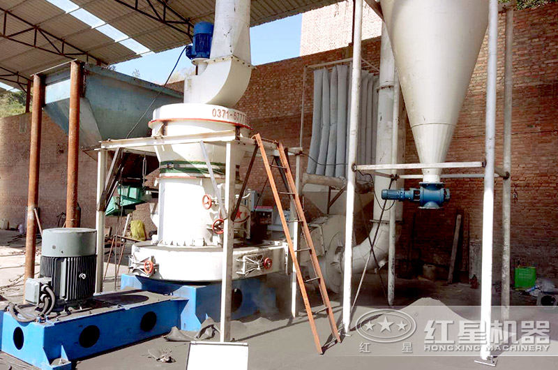 專(zhuān)業(yè)的雷蒙磨粉機(jī)現(xiàn)場(chǎng)